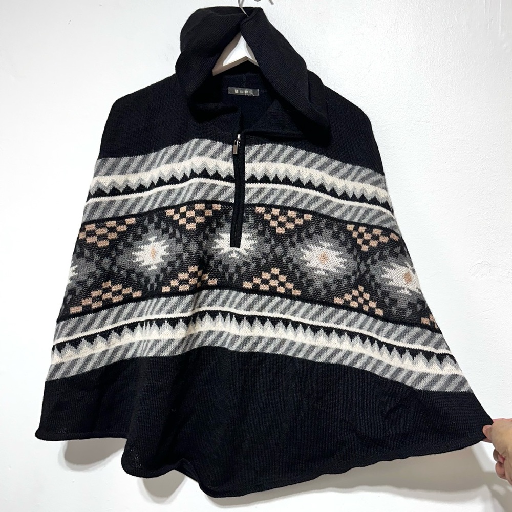Sol 100% Alpaca Hooded Wrap Poncho